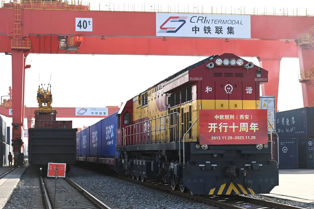 登高壮观天地间——以习近平同志为核心的党中央引领全面建设社会主义现代化国家迈上新征程