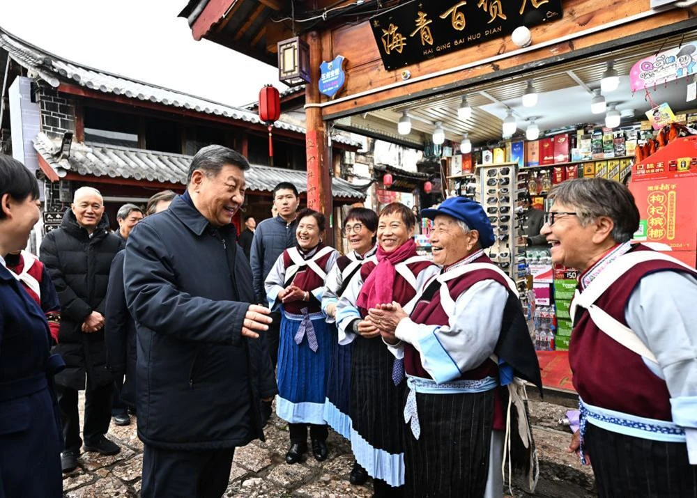 习近平在云南丽江市考察调研