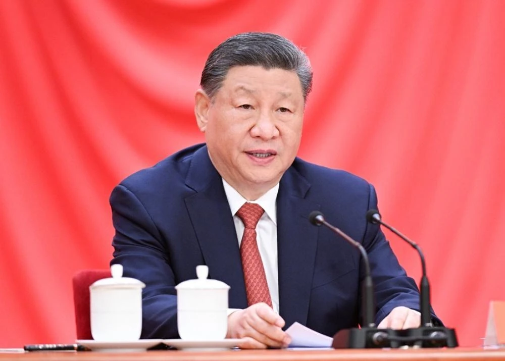 庆祝中华全国总工会成立100周年暨全国劳动模范和先进工作者表彰大会隆重举行 习近平发表重要讲话