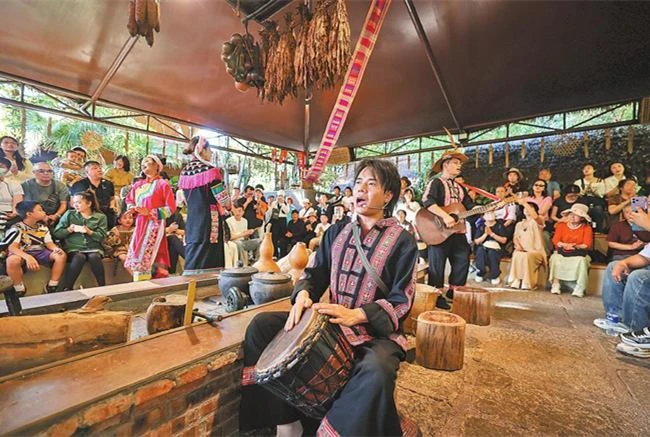 活态传承 诗意栖居——国庆假期云南文旅融合吸引八方来客